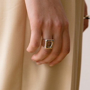 Bold square Ring